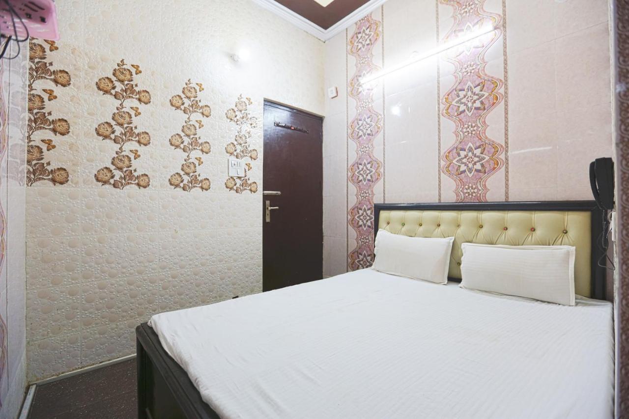 Spot On 43436 Hotel Mannat Spot Морадабад Екстериор снимка