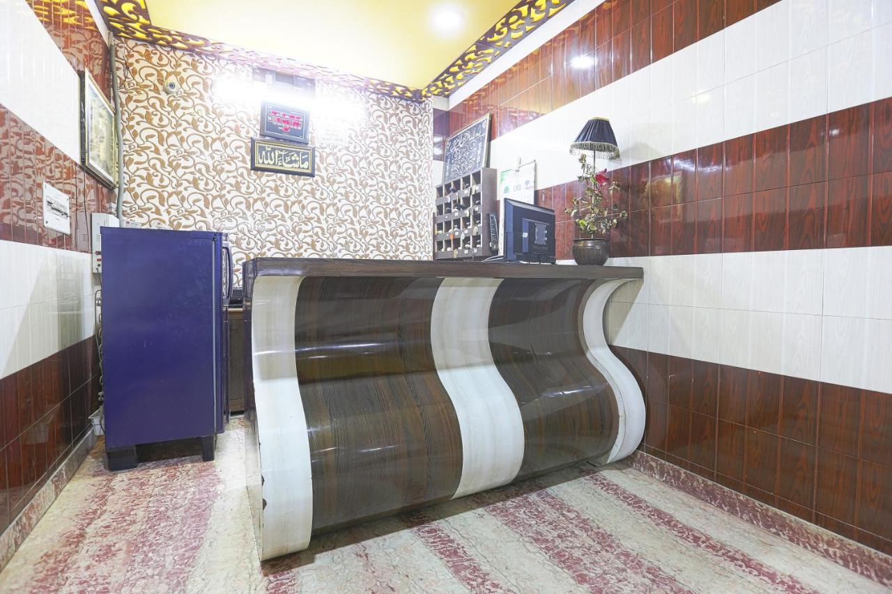 Spot On 43436 Hotel Mannat Spot Морадабад Екстериор снимка
