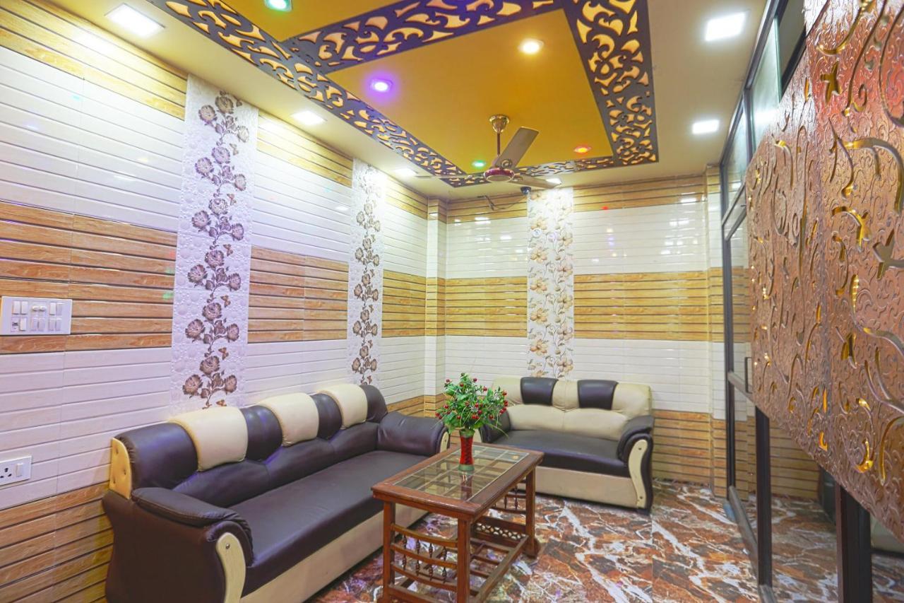 Spot On 43436 Hotel Mannat Spot Морадабад Екстериор снимка
